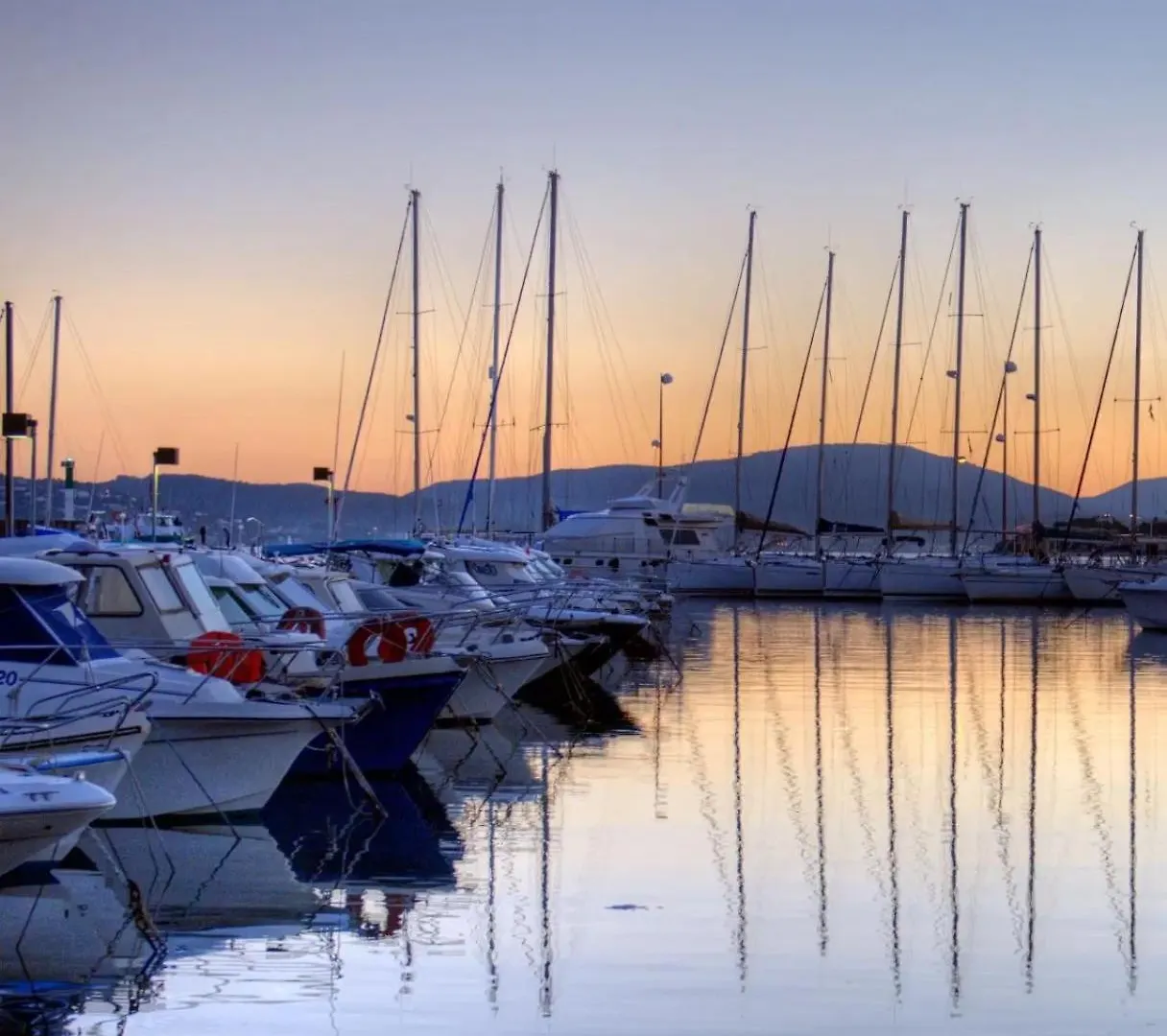 L'Appart - Centre Ville Plage A Pied Sainte-Maxime 0*,  France